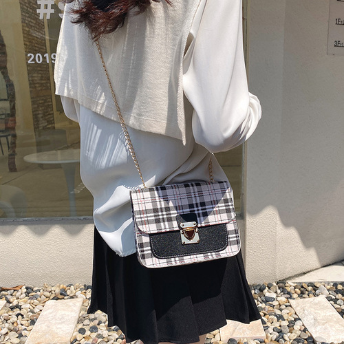 Fashion Striped Contrast Lock Fastener Shoulder Crossbody Small Square Bag  Versatile Chain Women's Bag Dropshipping Wholesale