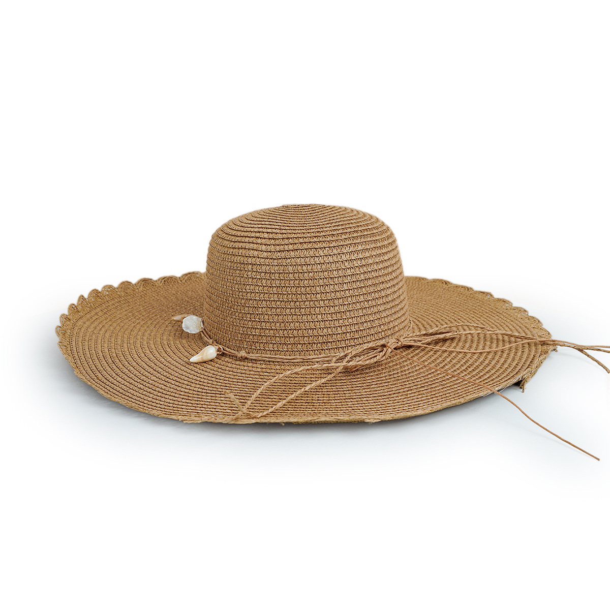 Sombrero de playa de ala ancha versátil a prueba de sol costero concha de encaje sombrero de paja que cubre la cara de las mujeres de moda estilo coreano sombrero fresco de moda Nuevo