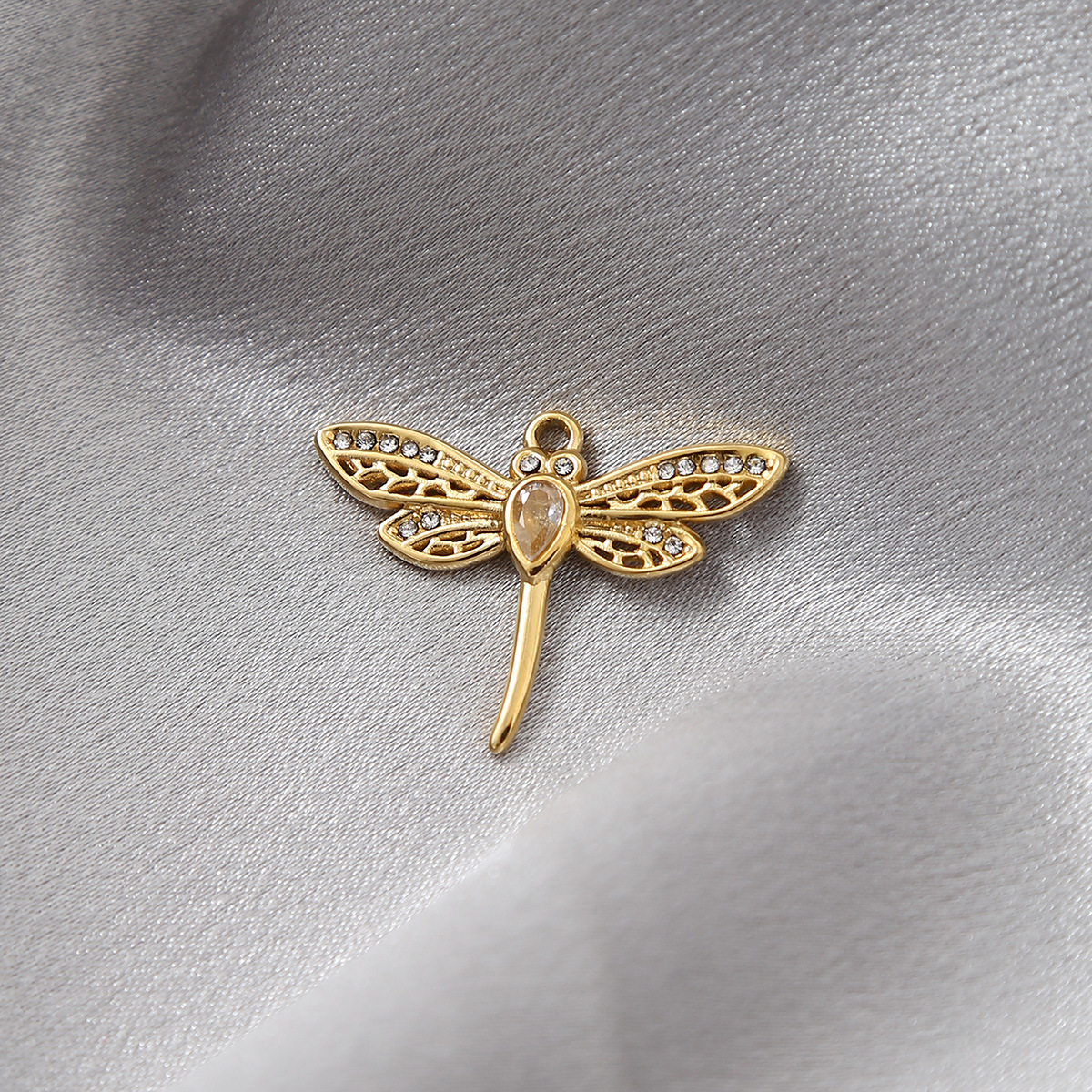 4g Weight Pendant Jewelry Making Type 20 * 27mm Jewelry Making Size Zircon Inlay Material Jewelry Accessories Classification 304 Stainless Steel Material Dragonfly Pattern All Seasons Season Plating Design Elegant, Glam Style 20 * 27mm 304 Stainless Steel Zircon Dragonfly Pendant Jewelry Accessories 7