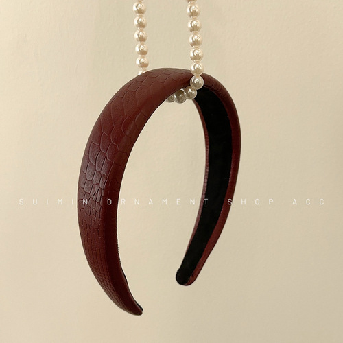 South Korea's new leather-textured headband burgundy niche texture retro Hong Kong style sponge high skull top zodiac year hair accessory for women
