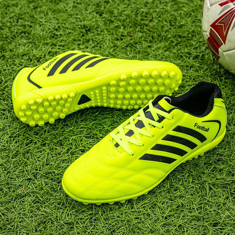 Zapatos de fútbol profesionales de clavos adultos TF niños chicos chicos