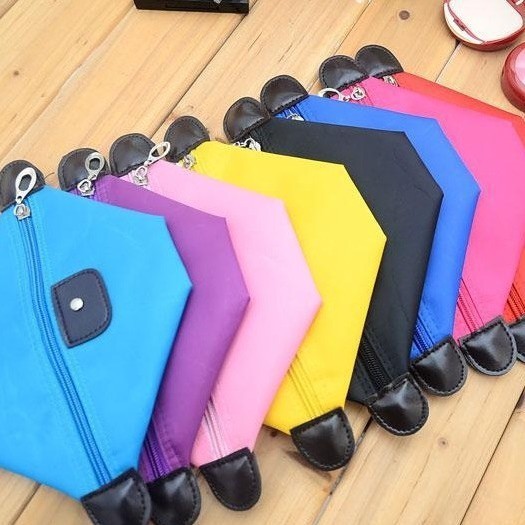 universal handheld nylon cosmetic bag