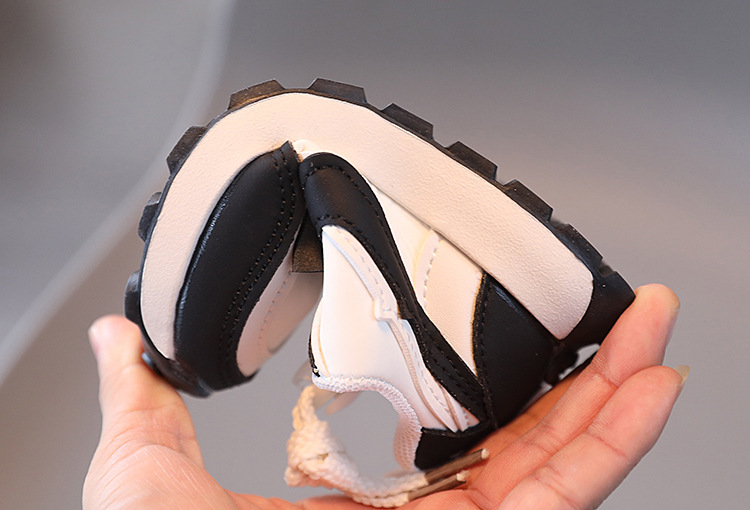 Comfortabele ademende canvas sneakers voor peuters en baby's_voghion.com