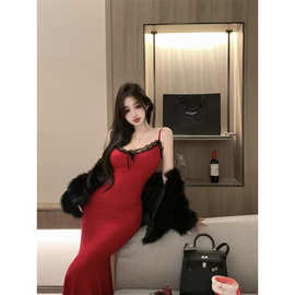 法式战袍红色吊带连衣裙女2025春夏气质包臀蕾丝长裙内搭鱼尾裙子