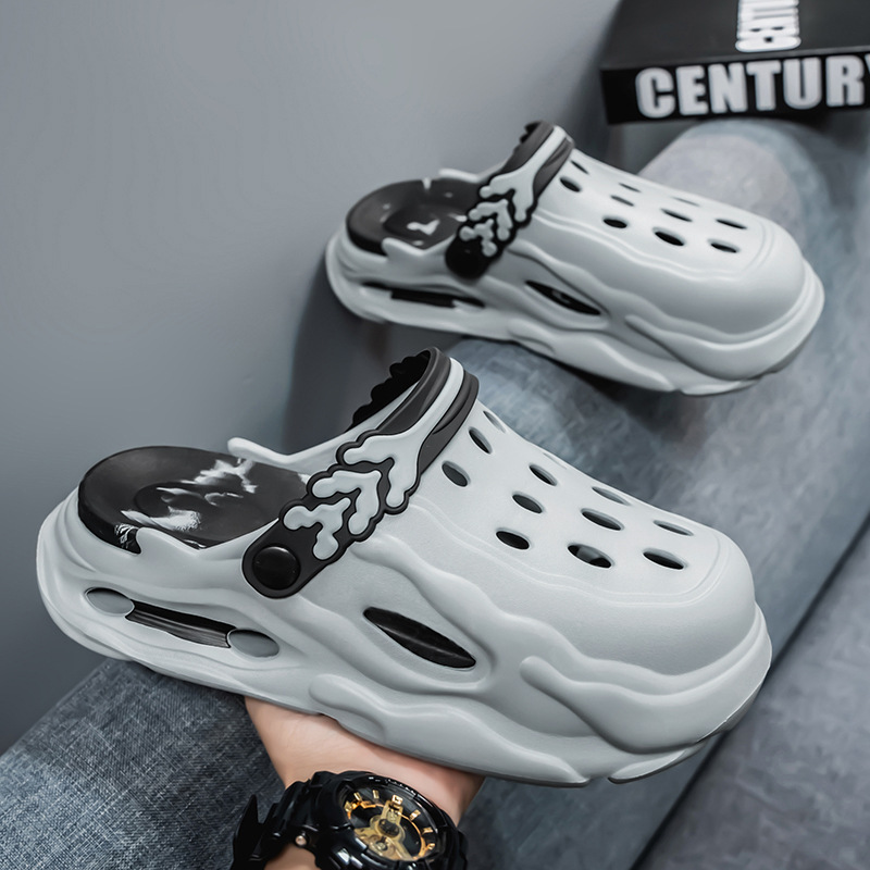 Sandalias deportivas para hombres de verano anti-deslizante con una parte inferior gruesa dos zapatillas de playa de rafting