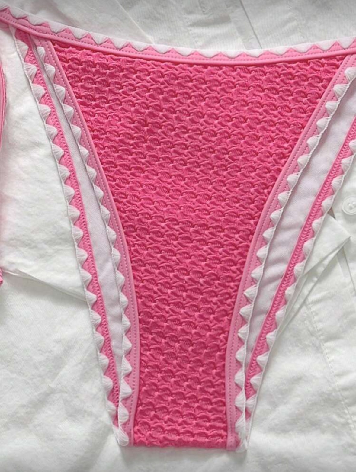 Set bikini donna sexy allacciato al collo due pezzi mare_voghion.com