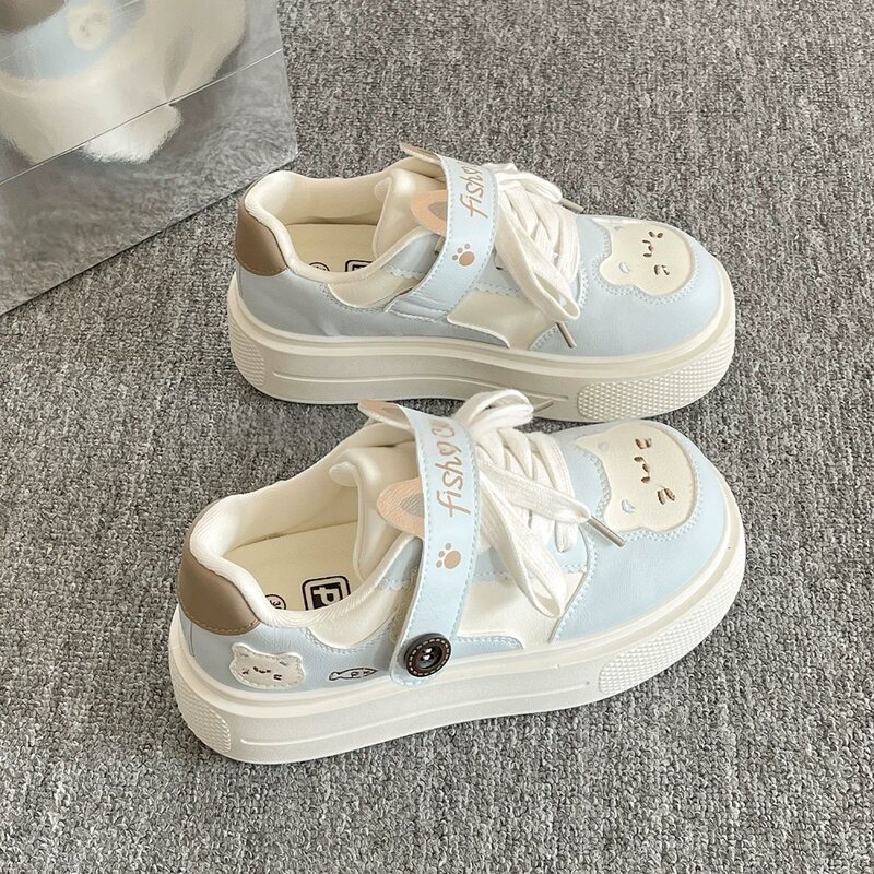 High-Appearance Value Thick-Soled Shoes for Women, 2026 New Spring Sneakers, Cute Kitten White Shoes, Leather Boots, Bread Shoes