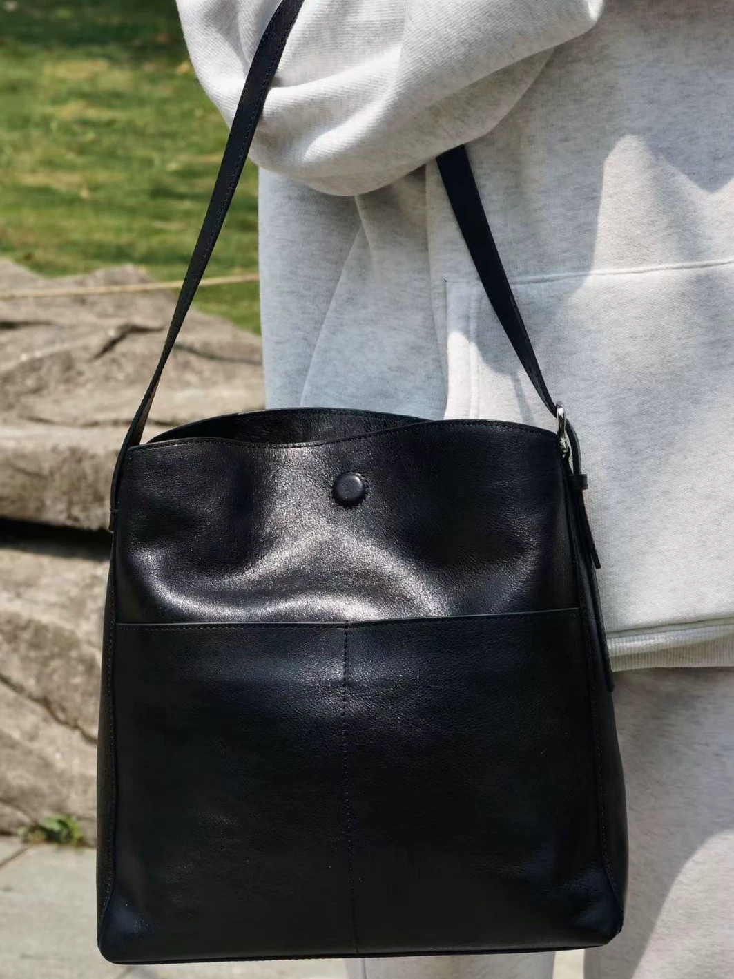 Capacious one-shoulder bag, genuine leather