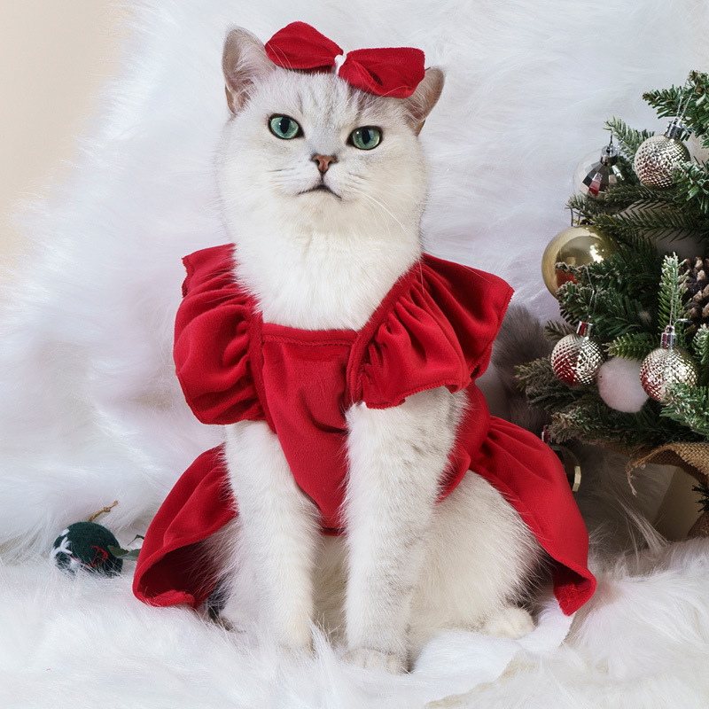 Falda de Navidad para mascotas transfronteriza, terciopelo de zorro plateado, modelos de otoño e invierno, ropa de perro, ropa de gato, pajarita, joyería, spot al por mayor