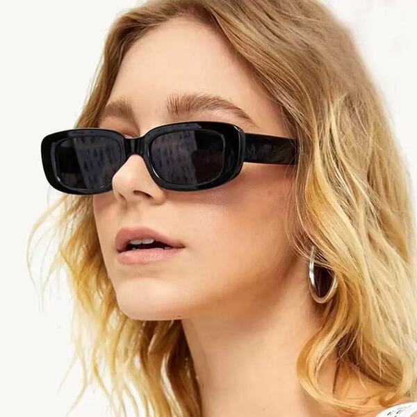 fashionable universal retro glasses solar-powered