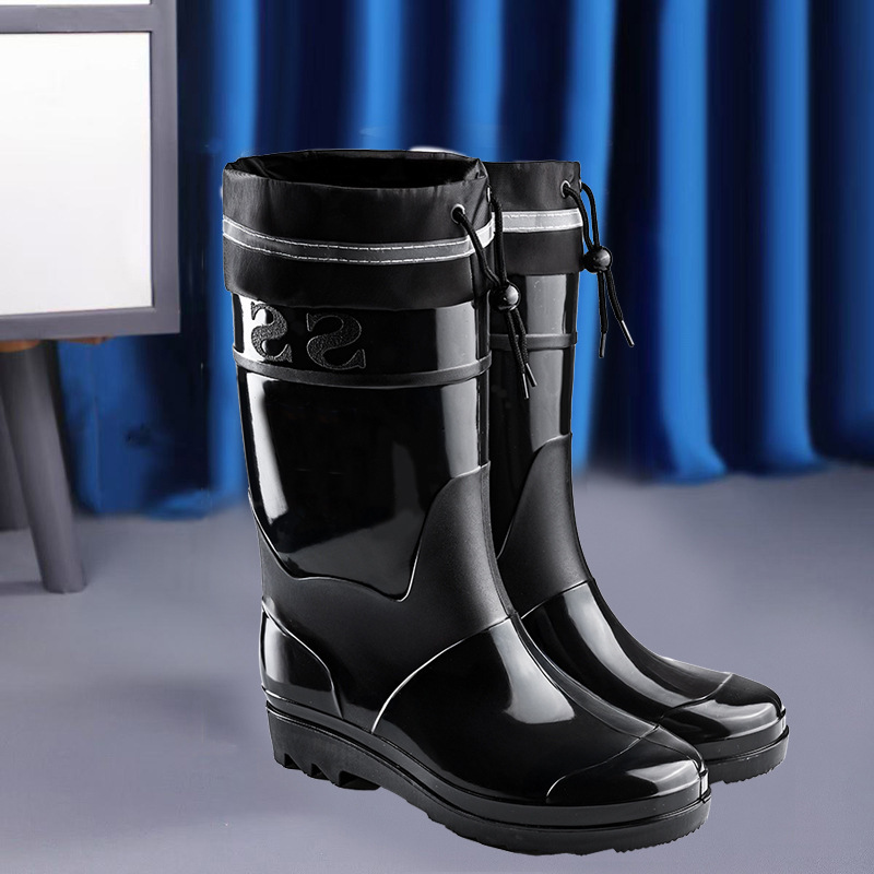 Comercio exterior de alto tubo de protección laboral para hombres zapatos de lluvia gruesos zapatos de lluvia impermeables al aire libre anti-deslizante extra alto calentamiento de lana zapatos de agua