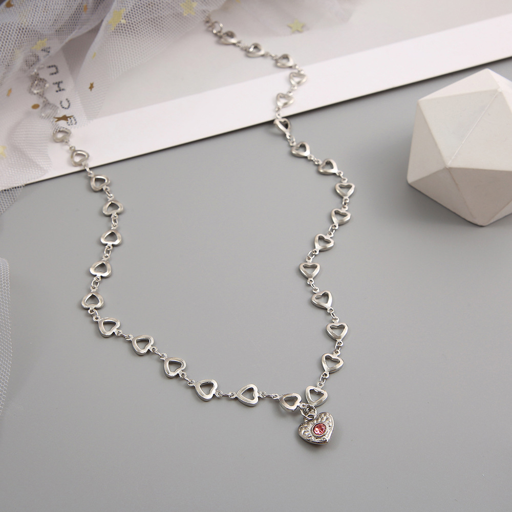 Fashion Heart Shape Alloy Inlay Rhinestones Women's Pendant Necklace 1 Piece display picture 7