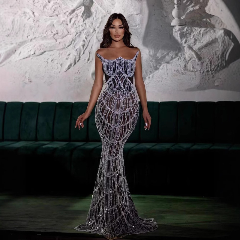 Black Sexy Backless Slim-Fit Diamond-Trim Long Floor-length dress Gown