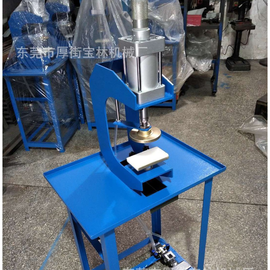 Factory direct sales of new pneumatic small upper punching machine upper punching machine BL-196H Baolin custom punch 4