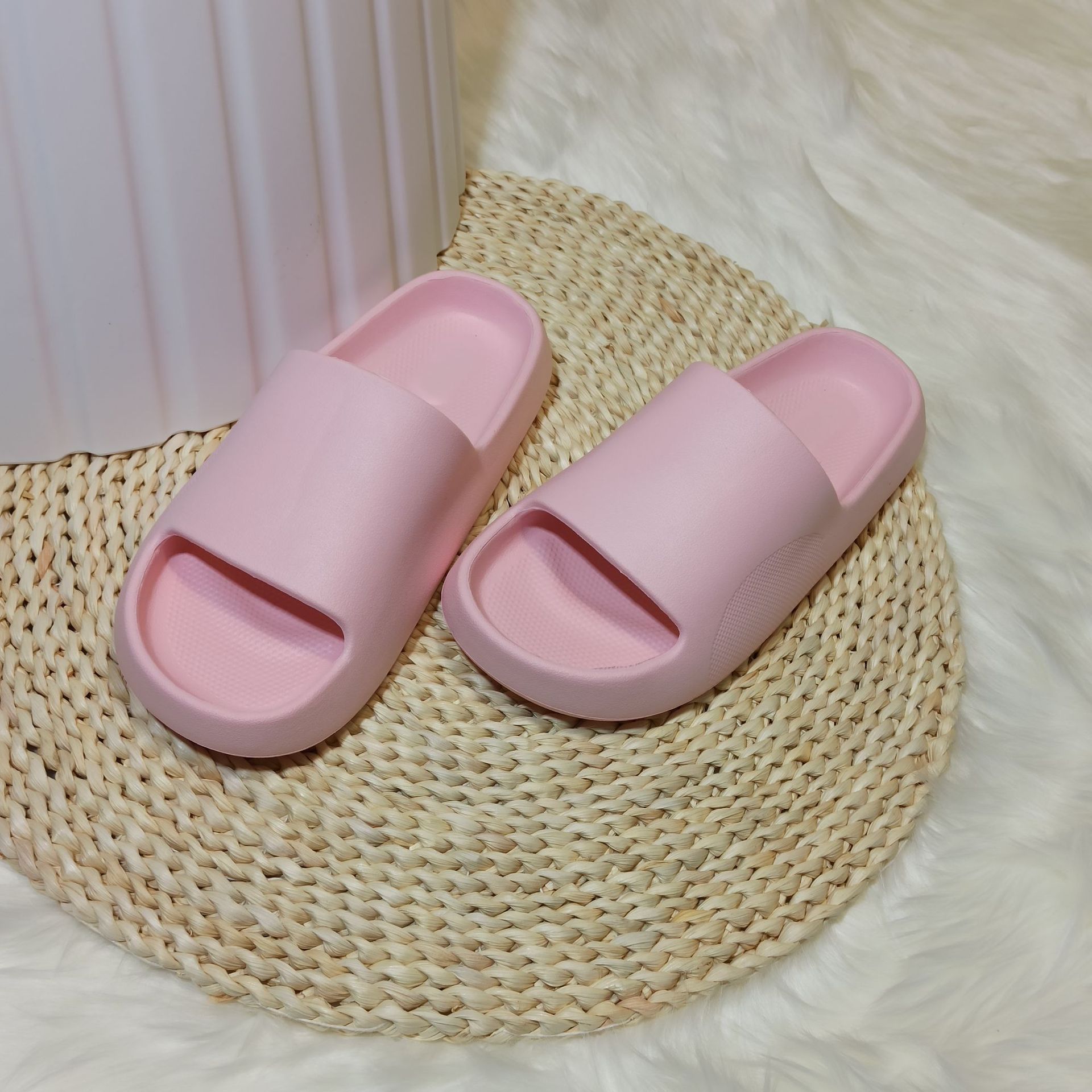 New Summer Couple EVA Home Anti slip Fashion Lightweight Trend Casual Thick Sole Feet Slippers_voghion.com