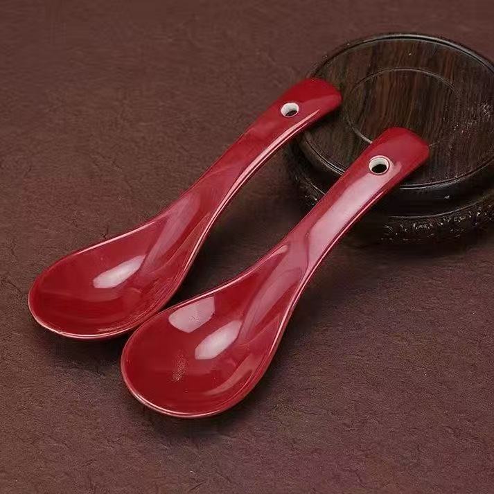 Simple línea negra cuchara de cerámica doméstica cuchara de comedor cuchara de mango largo sopa de restaurante cuchara de restaurante cuchara pequeña