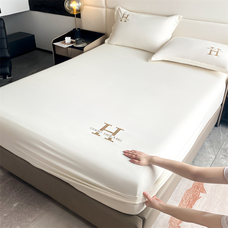 New Original Cotton Single Layer Waterproof Bed Cover Light Luxury Solid Color Embroidered Bed Protective Cover Washable Factory Wholesale Trade