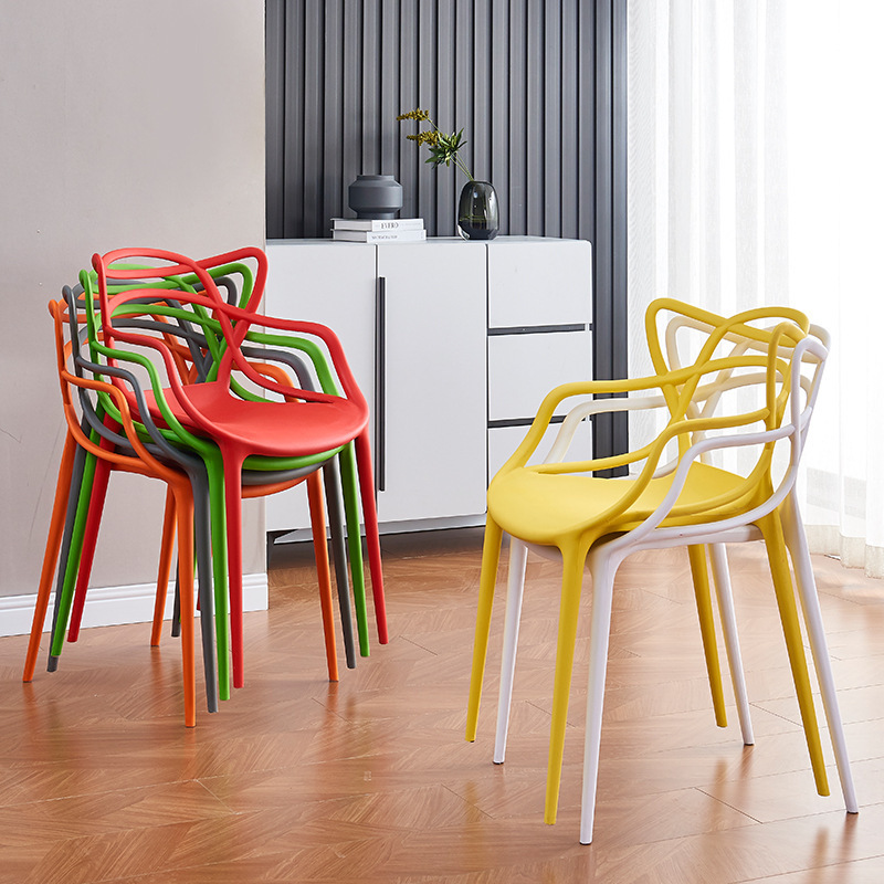 Silla de comedor nórdica red silla de maquillaje silla de plástico moderna silla simple silla de gato plástico casero taburetes apilables