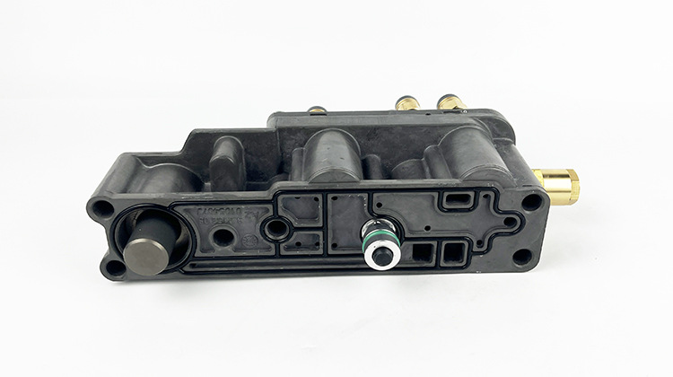 0501219311 81325506004 Man Truck ZF Transmission Control Valve Block