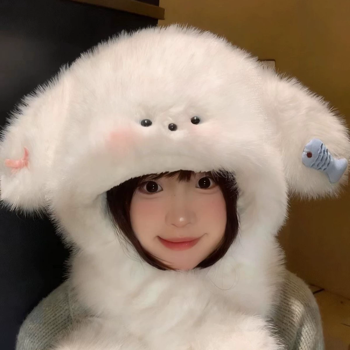 Cute velvet hat, keep warm scarf