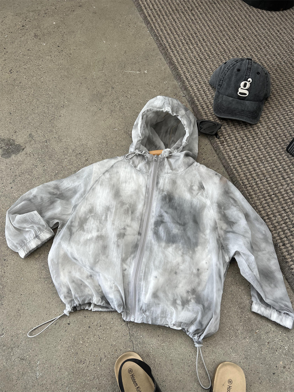 Summer new boys' and girls' lightweight tie dye hooded outerwear, children's ink sunscreen skin, air-conditioned_voghion.com