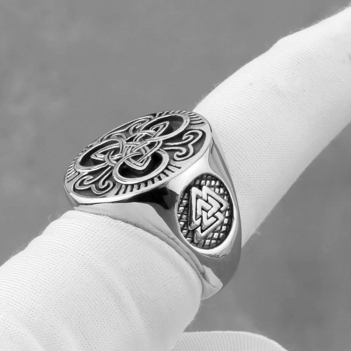 Men'S Gender Original Design Symbol Titanium Steel Polishing Men's Rings