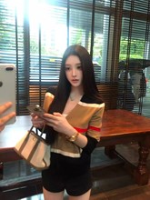 【包芯纱】针织开衫女气质名媛小众设计感v领条纹上衣收腰毛衣外