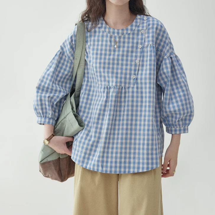 Autumn and Winter New Korean and Japanese Style Plus-Size Artistic Puff Sleeve Plaid Button Shirt for Women with a Stylish Design and Patchwork Top