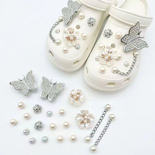 New 2024 Crocs Accessories Cartoon Cute Long Leg Accessories Fashion Shoe Flower Shoe Buckle Buckle Shoe Accessories