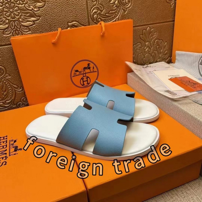 하늘색 흰색 배경