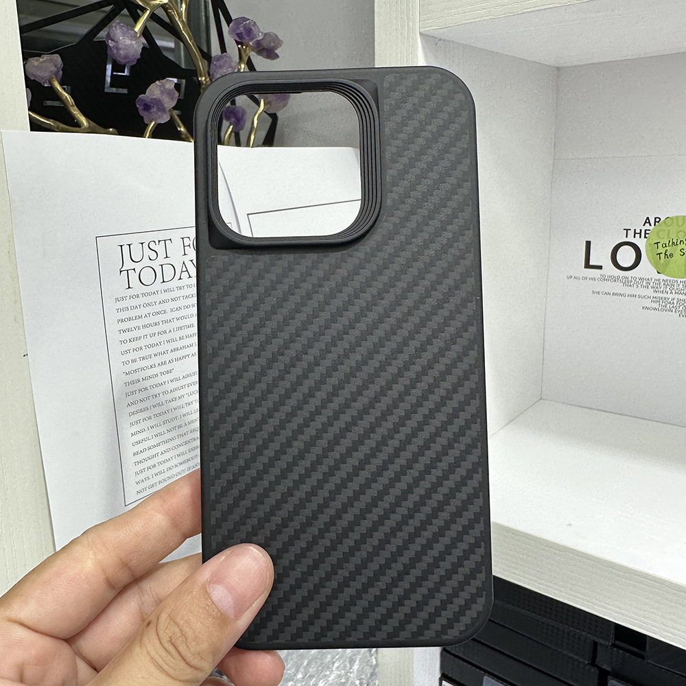 Kevlar Magnetic Phone Case For Iphone 15 Pro Max And 15 Plus_voghion.com