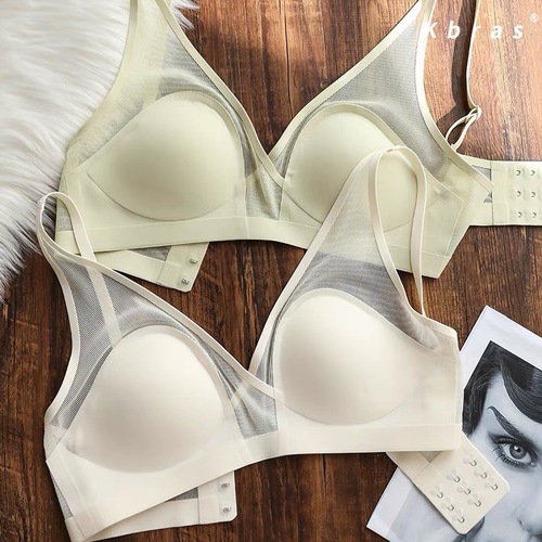 French sexy ultra-thin seamless underwear for women without wire rings to control secondary breasts and prevent sagging for big breasts and make them appear smaller sleeping bra