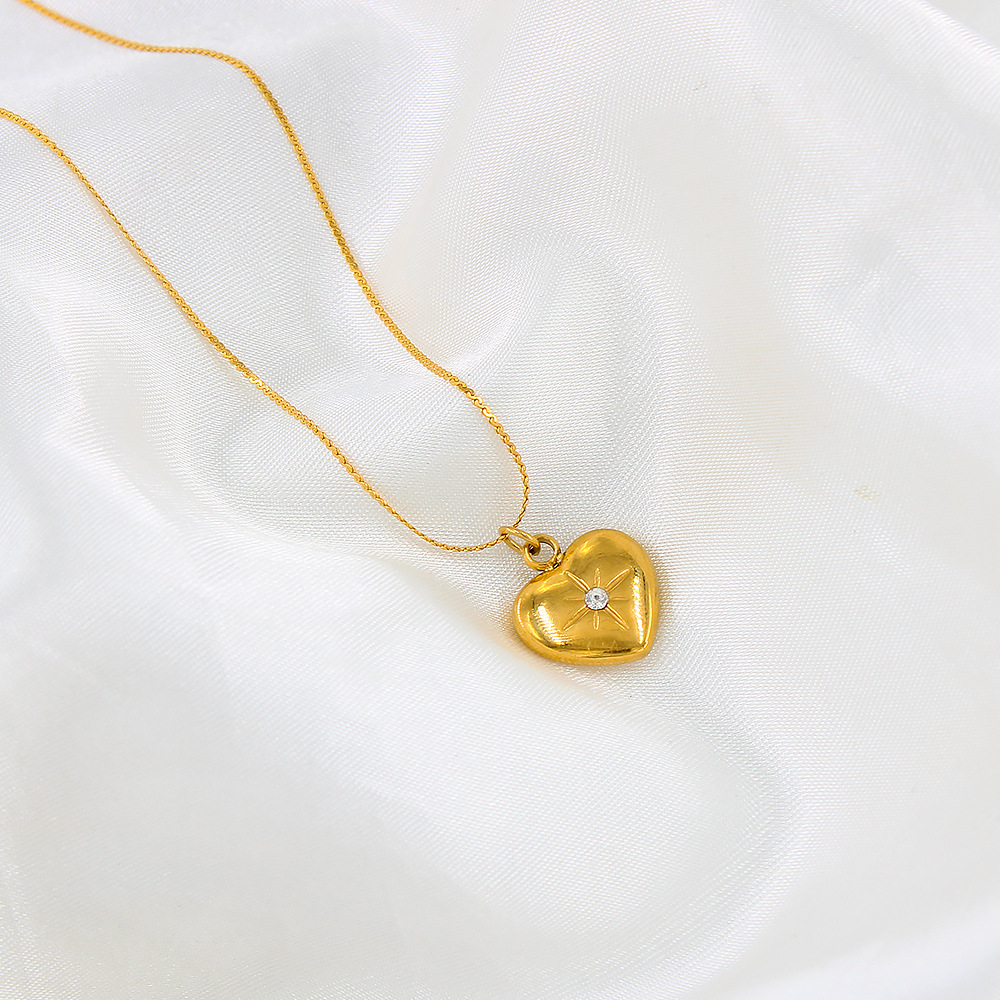 Fashion Heart Shape Stainless Steel Plating Zircon Pendant Necklace 1 Pair