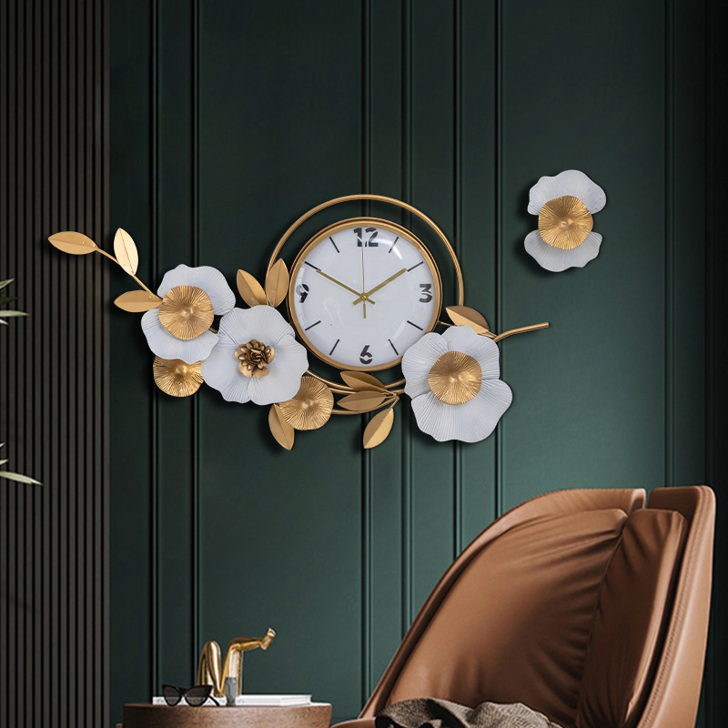 北欧轻奢钟表挂钟客厅家用时尚金属创意静音挂表玄关装饰时钟挂墙