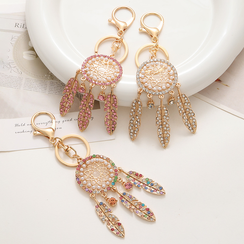 New Palace Style Creative Diamond-encrusted Hollow Dreamcatcher Feather Keychain Car Bag Pendant Metal Small Gift