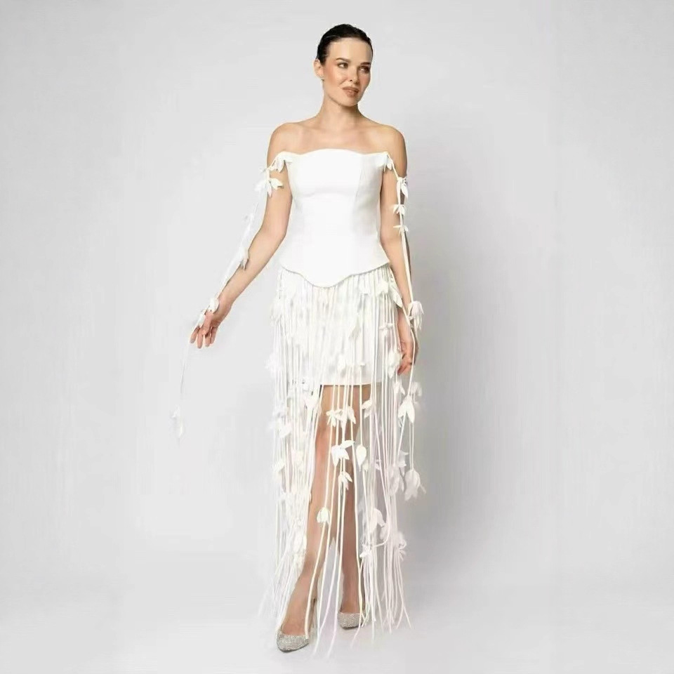 One-Shoulder Strapless Sexy Tassel Bandage Dress Evening Gown for Women with a High-End Feel