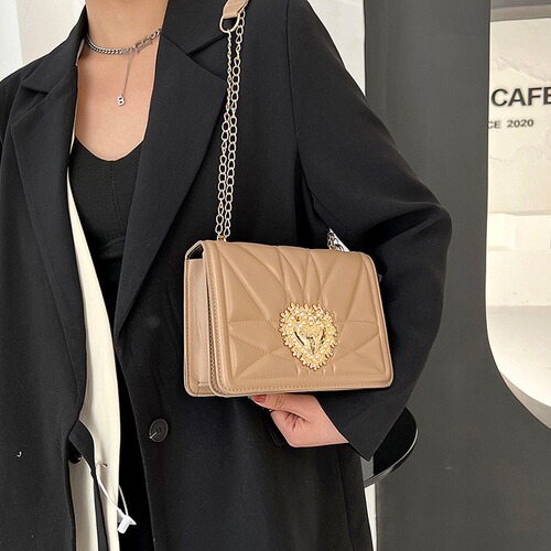 Foreign trade wholesale chain bag women's Korean style fashion shoulder bag small fragrance versatile popular cross-body bag commuter women's bag