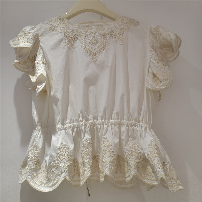 Blusa con Bordado Floral de Poliéster con Cuello en V y Lazos
