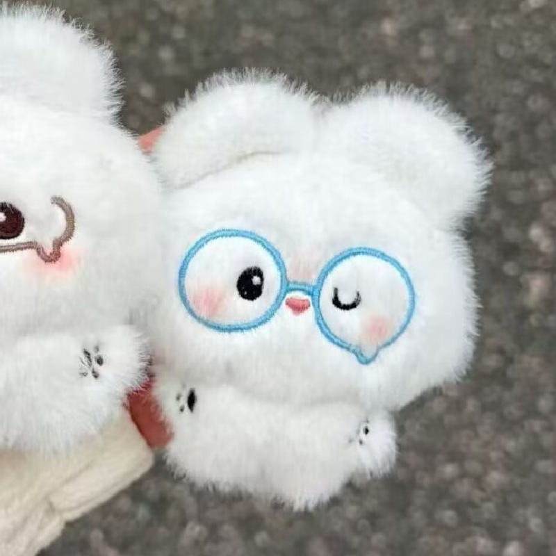 软绵绵小兔小熊闭眼哭哭毛绒挂件卡通扭蛋短绒公仔玩具娃娃小挂饰|undefined