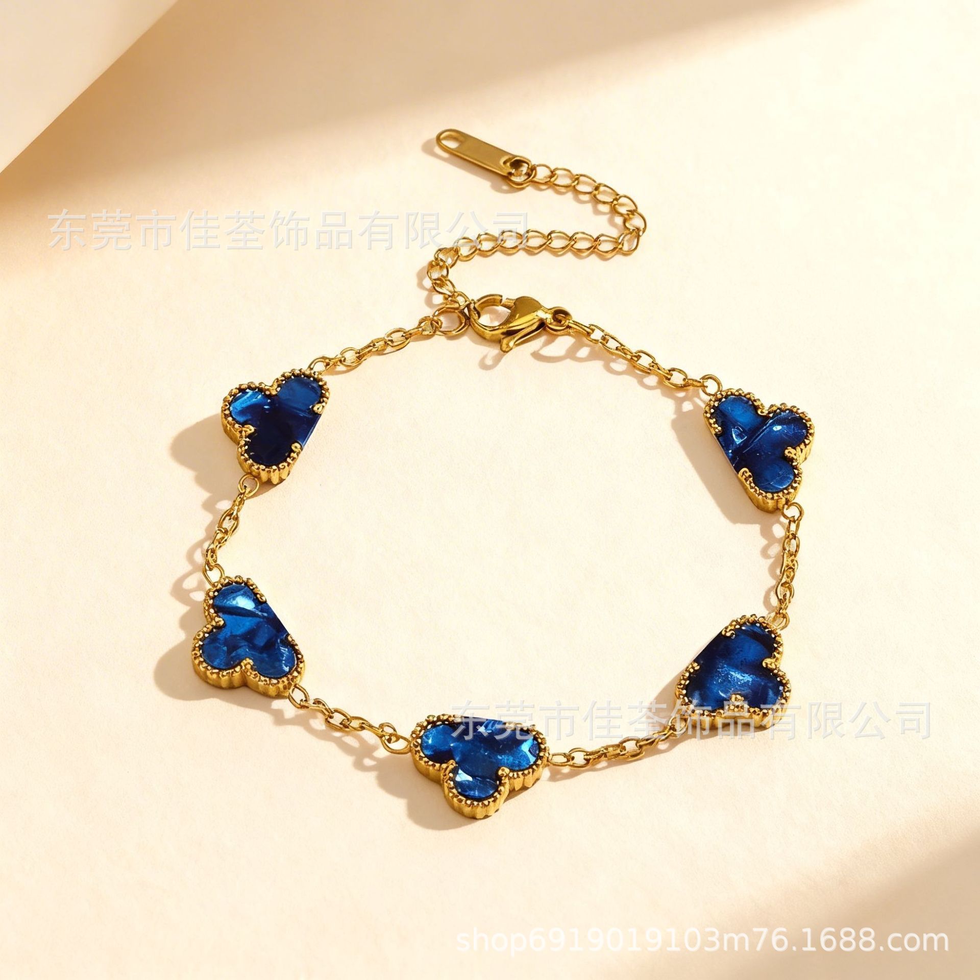Grensoverschrijdende, kleurechte klassieke zilveren armband met klavertje vier voor dames, Europese en Amerikaanse stijl, modieus en eenvoudig sieraa