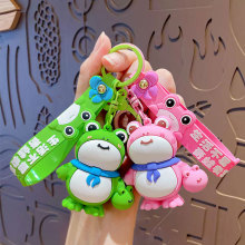 创意卡通青蛙卖崽公仔钥匙扣情侣可爱书包挂件车钥匙链小礼品批发