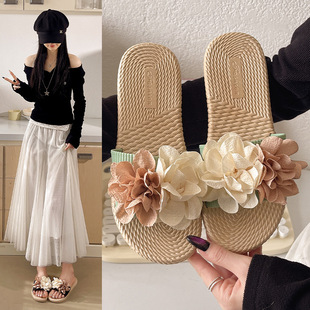 �pɫ���ļ��¿���r�����m��ĥһ����Ь�⴩�Ӽ��p��ٴ���Ь