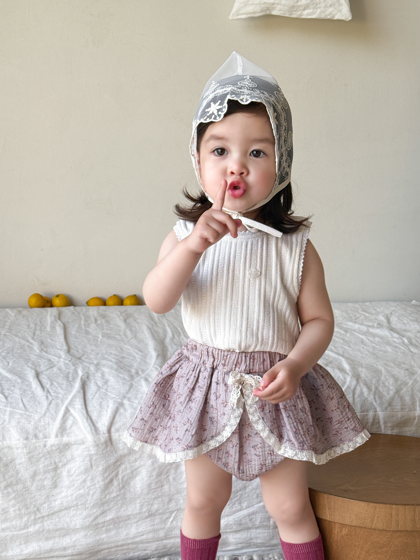 Caña de pera ropa para niños chaleco para niñas verano delgado 2025 nuevo top sin mangas de malla para niños ropa para bebés y niñas