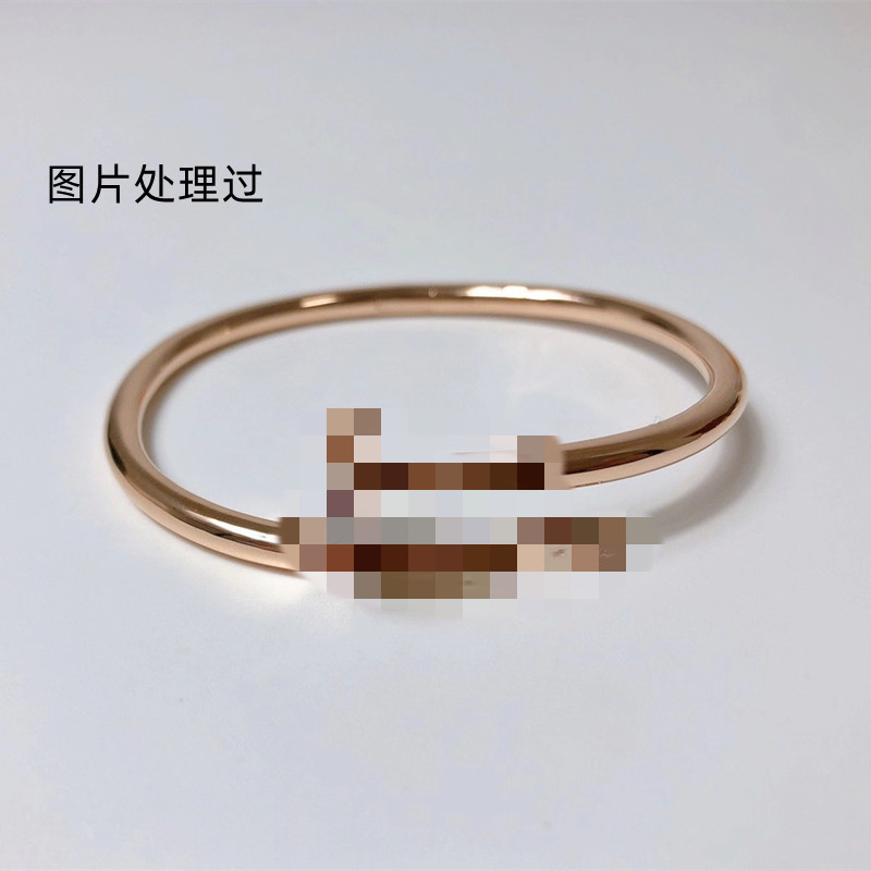 New High Version V Gold Nail Bracelet Classic Head and Tail Diamond Couple Bracelet 18k Gold Light Luxury Versatile in stock Supply