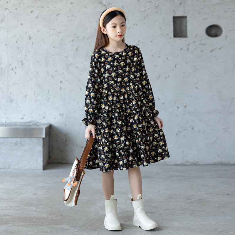 Vestido de manga larga de Otoño de las niñas 2024 Nuevo estilo coreano vestido de princesa floral pastoral para niños falda de estilo occidental para niños grandes