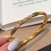 S925���y僽�����Y���CŮ�ֹ�����z�I�荸߼����|�ٴ��֭h���l