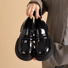 �A�^���Ӣ������ЬŮ2025�¿�ٴ�jk���b��Ь��ɫ�ָ���ƤСƤЬ