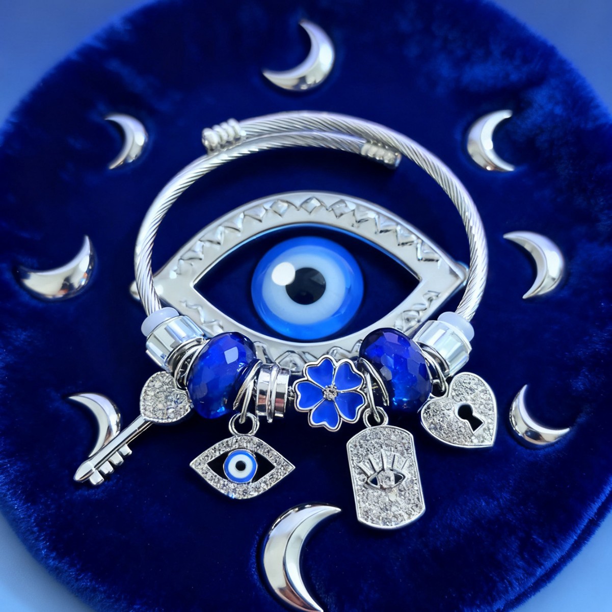 Explosiones transfronterizas Pan familia pulsera de acero inoxidable diamante azul aleación diablo ojo de llave cerradura joyas de flores amor