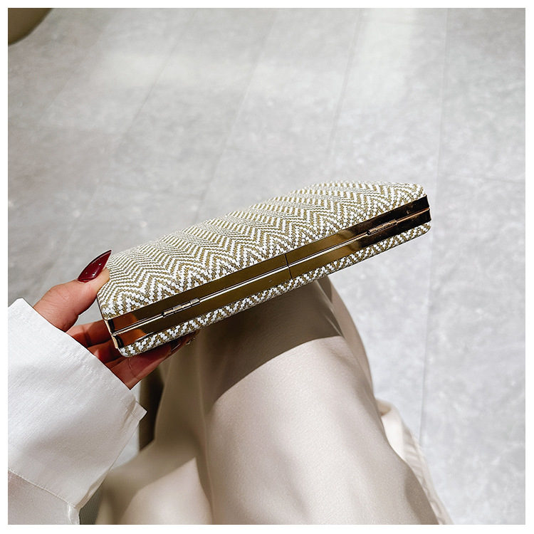 Medium Size Arylic Waves Solid Color Square Evening Bags