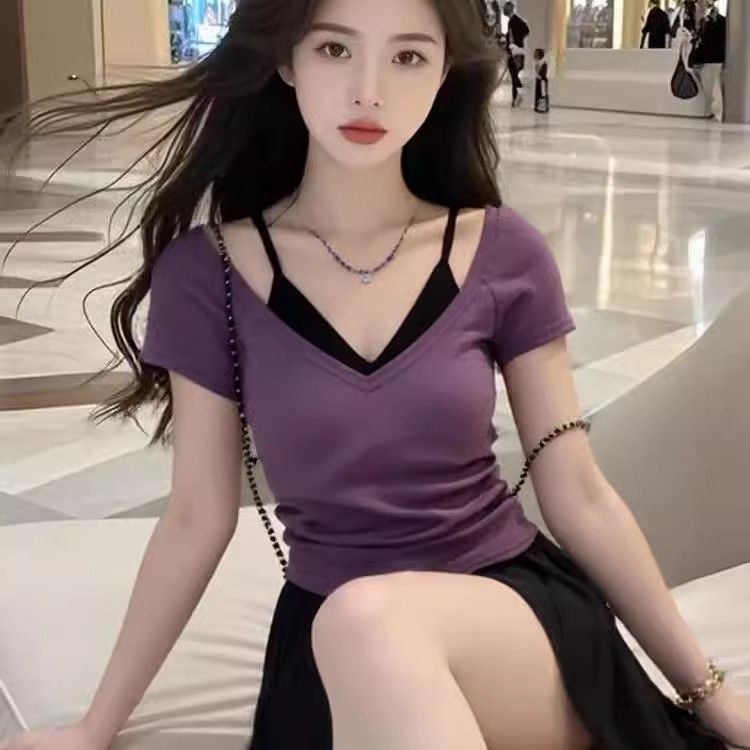 纯欲辣妹风撞色假两件V领短袖T恤2025夏季新款修身显瘦百搭上衣女|undefined